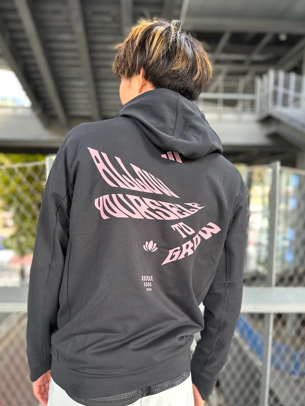 adidas Yoga Training Hoodie Black Orchid Pink Graphic Sweatshirt AEROREADY S